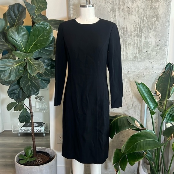 Oscar De La Renta Open Back Dress - Picture 1 of 11